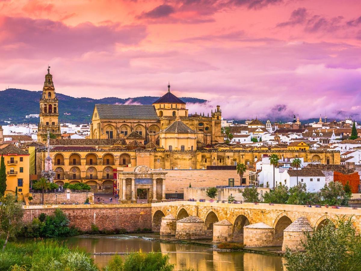 Modernos Apartamentos En Ciudad Jardin Córdoba Exteriér fotografie